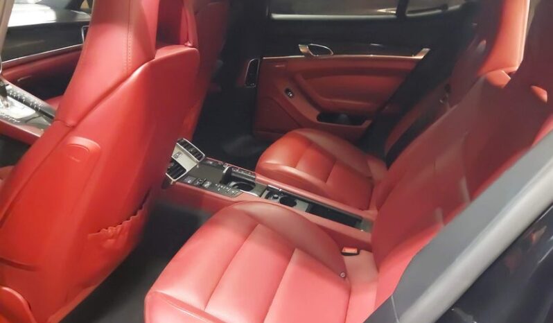 
								2015 Porsche Panamera full									