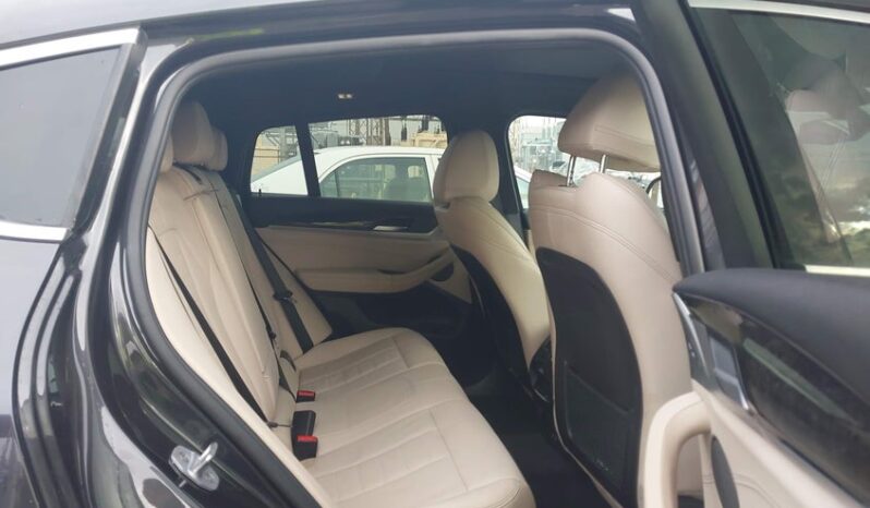 
								2020 BMW X4 full									
