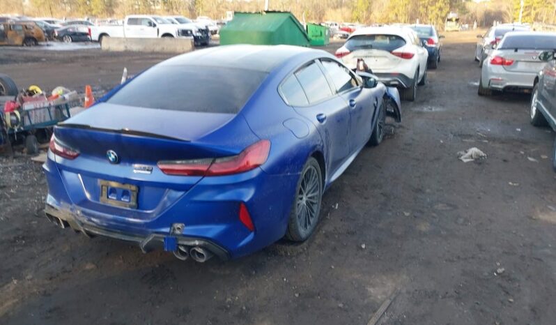 
								2022 BMW M8 full									