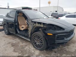 
										2022 Porsche Cayenne full									
