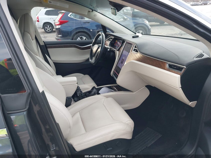 2017 Tesla Model x