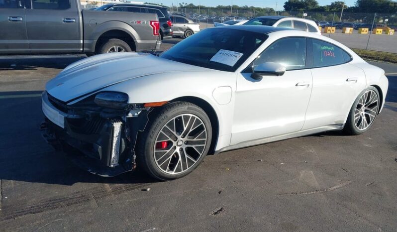 
								2020 Porsche Taycan full									