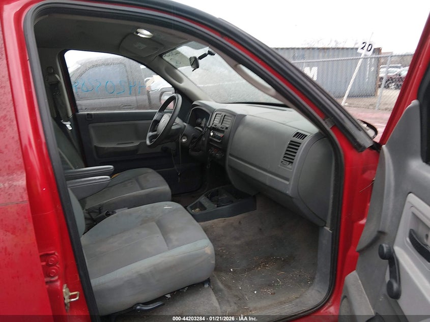 2005 Dodge Dakota