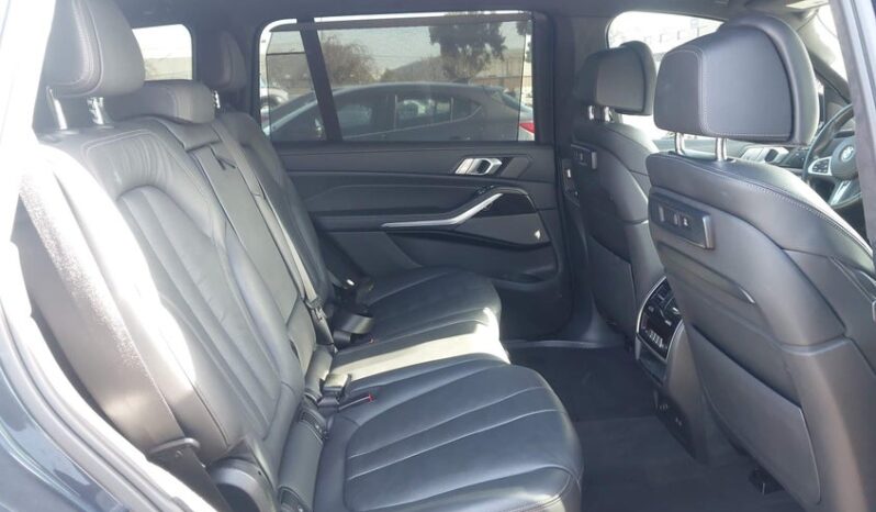 
								2020 BMW X7 full									