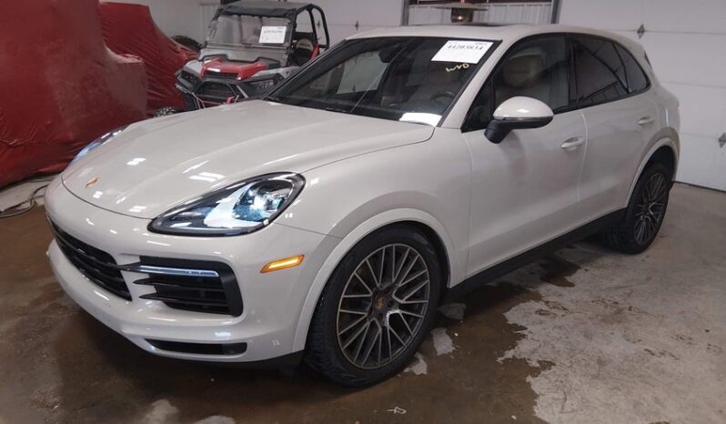 
								2022 Porsche Cayenne full									