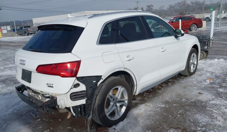 
								2018 Audi Q5 full									