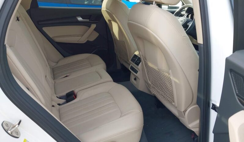 
								2018 Audi Q5 full									