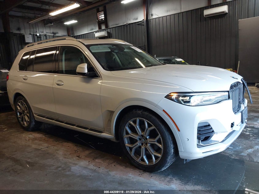 2020 BMW X7