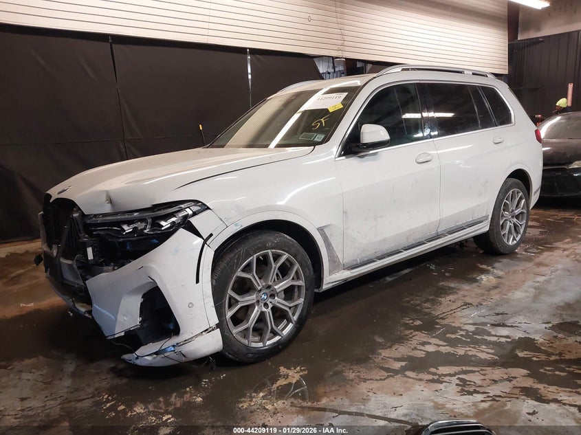 2020 BMW X7