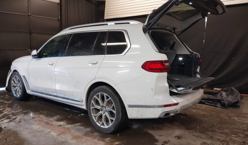 
								2020 BMW X7 full									
