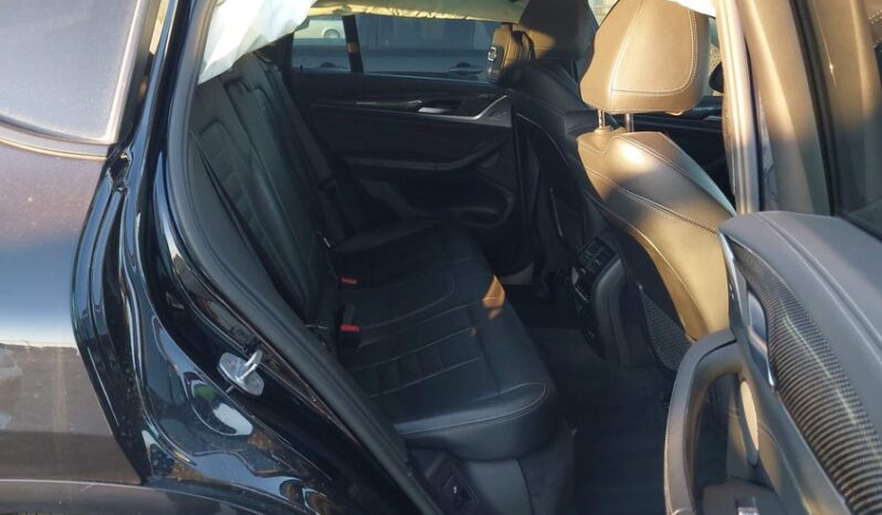 
								2020 BMW X4 full									