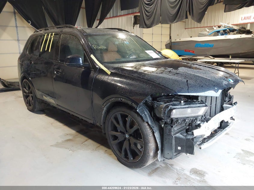 2024 BMW X7