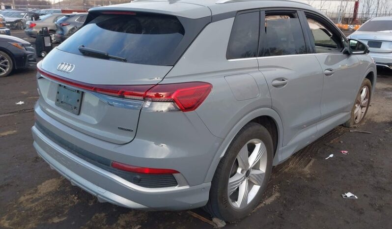 
								2024 Audi Q4 e-tron full									