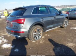 
										2022 Audi Q5 full									