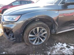 
										2022 Audi Q5 full									