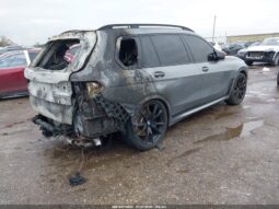 
										2024 BMW X7 full									