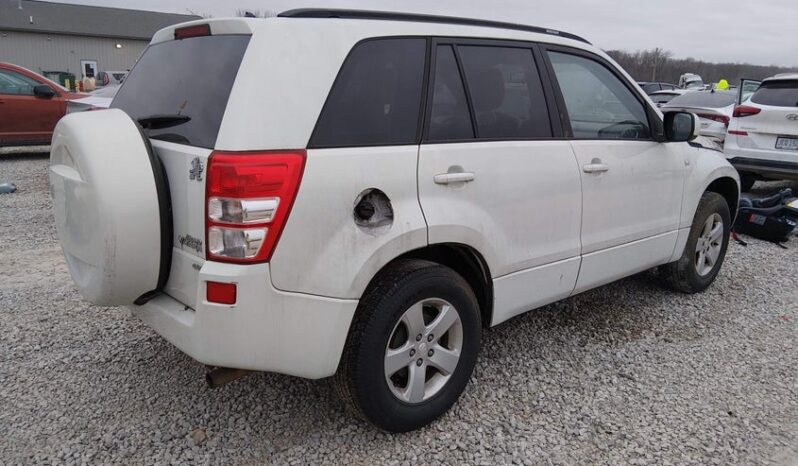 
								2006 Suzuki Grand vitara full									