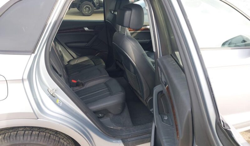 
								2018 Audi Q5 full									