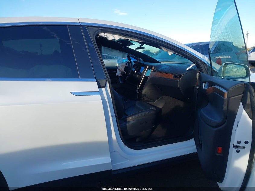 2020 Tesla Model x