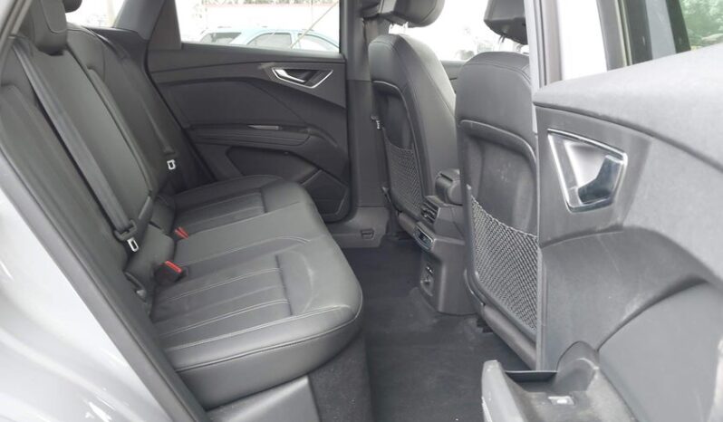 
								2023 Audi Q4 e-tron full									