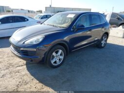 
										2013 Porsche Cayenne full									