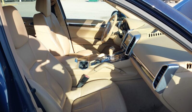 
								2013 Porsche Cayenne full									