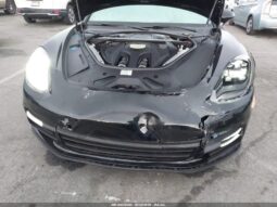 
										2019 Porsche Panamera full									