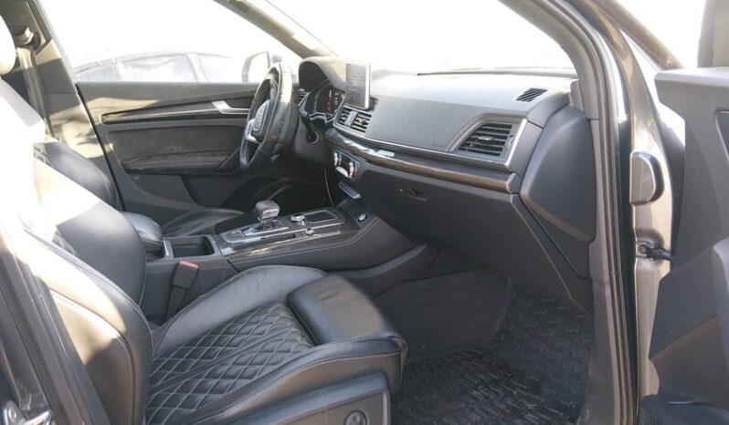 
								2018 Audi Sq5 full									