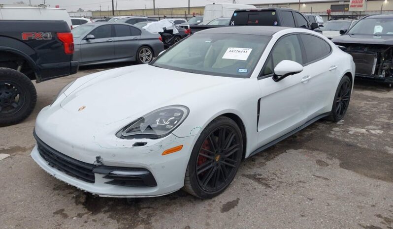 
								2018 Porsche Panamera full									