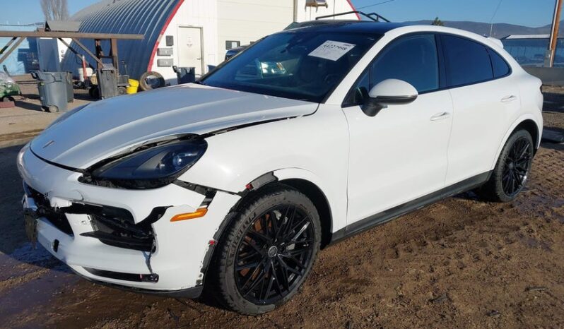 
								2022 Porsche Cayenne full									