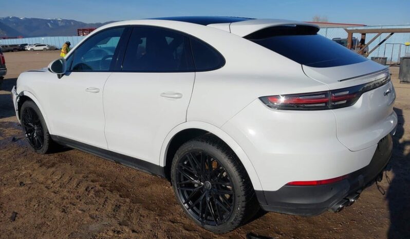 
								2022 Porsche Cayenne full									