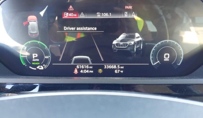 
								2019 Audi E-tron full									