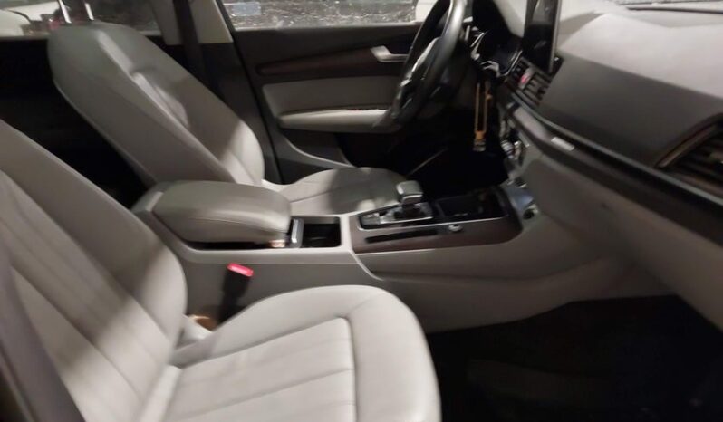
								2021 Audi Q5 full									