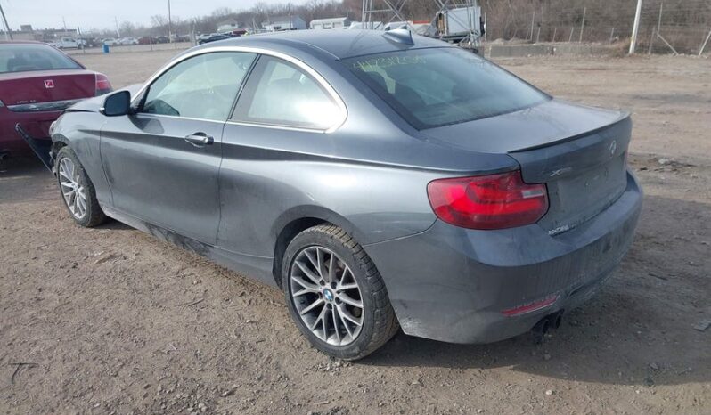 
								2016 BMW 2 series full									