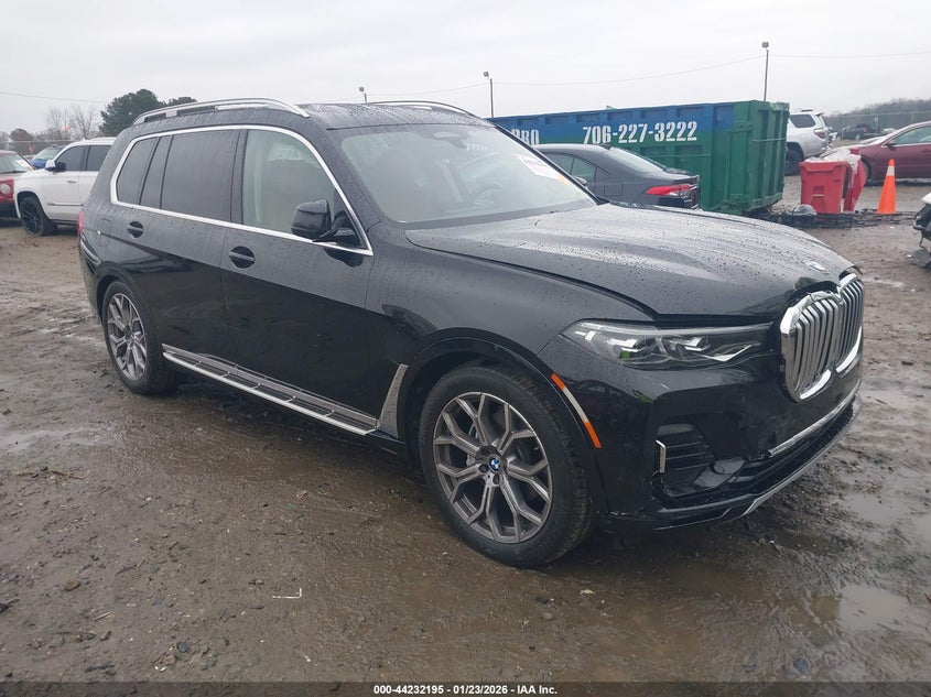 2022 BMW X7