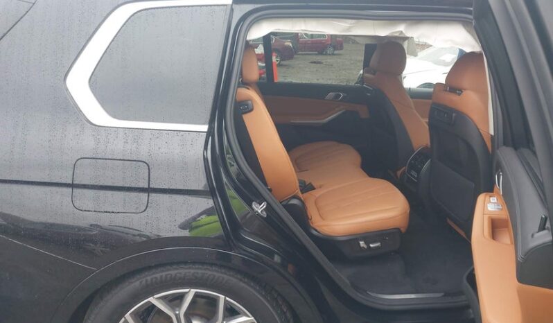 
								2022 BMW X7 full									