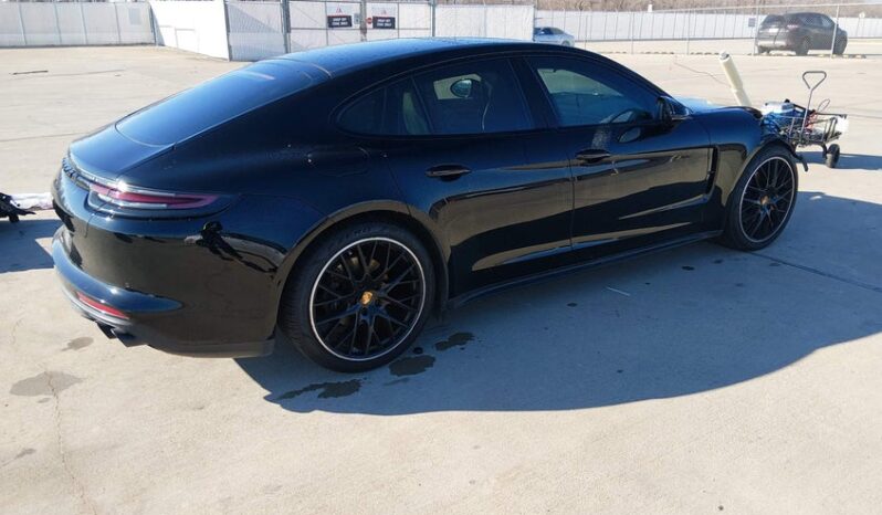 
								2018 Porsche Panamera full									