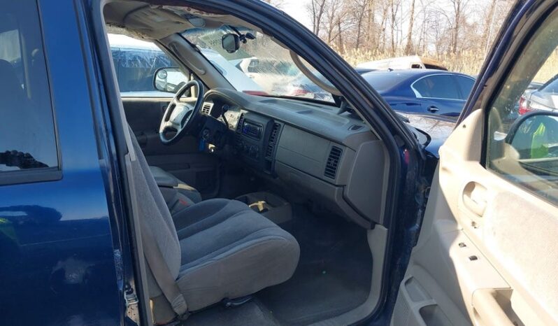 
								2004 Dodge Dakota full									