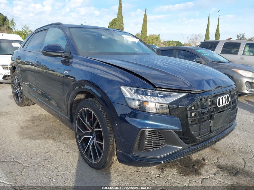 2023 Audi Q8