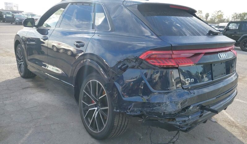 
								2023 Audi Q8 full									