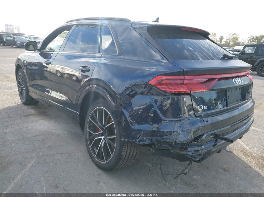 2023 Audi Q8