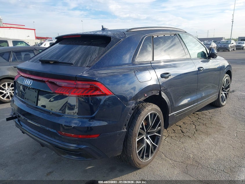2023 Audi Q8