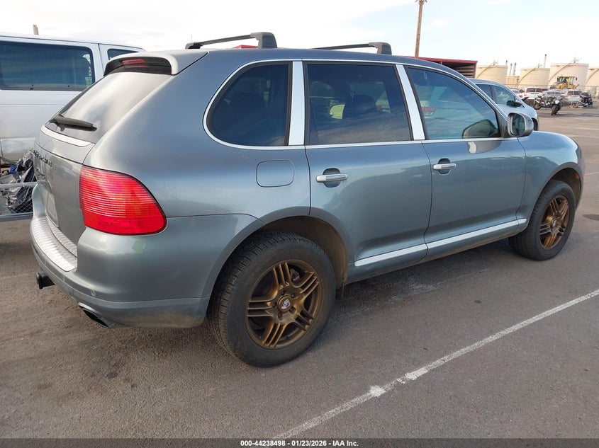2005 Porsche Cayenne