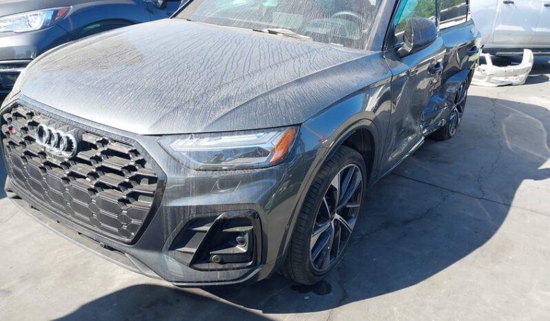
								2022 Audi Sq5 full									