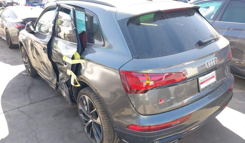 
								2022 Audi Sq5 full									