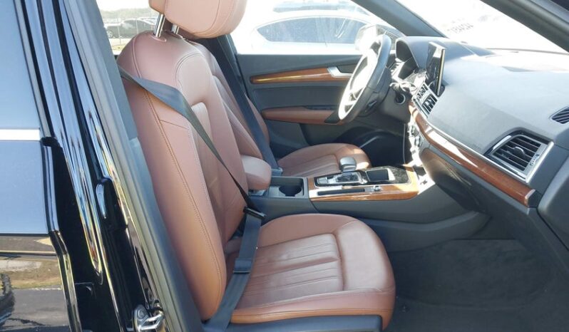 
								2023 Audi Q5 full									