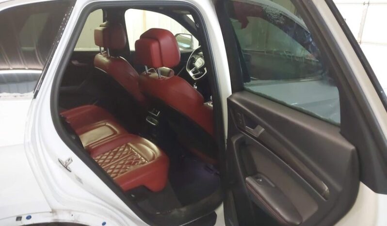 
								2018 Audi Sq5 full									