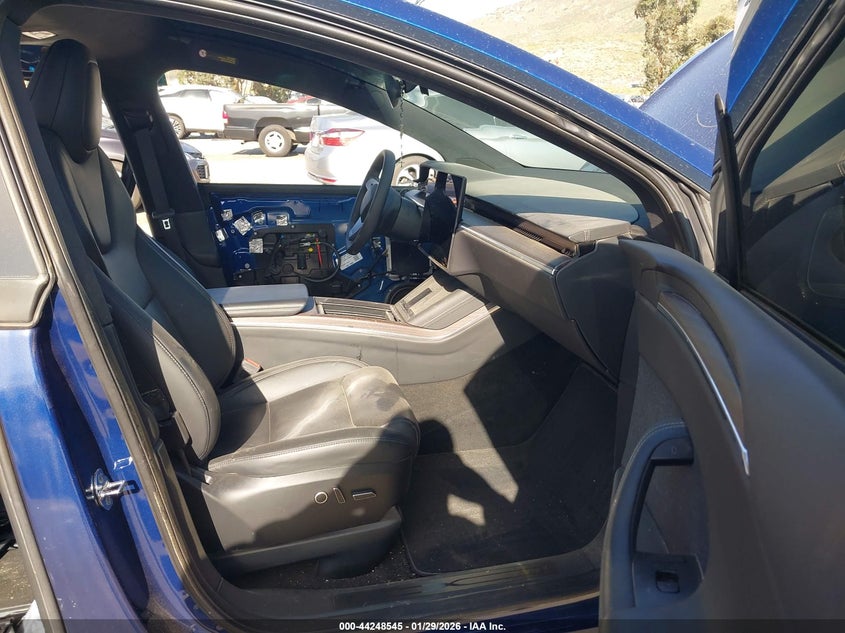 2024 Tesla Model x