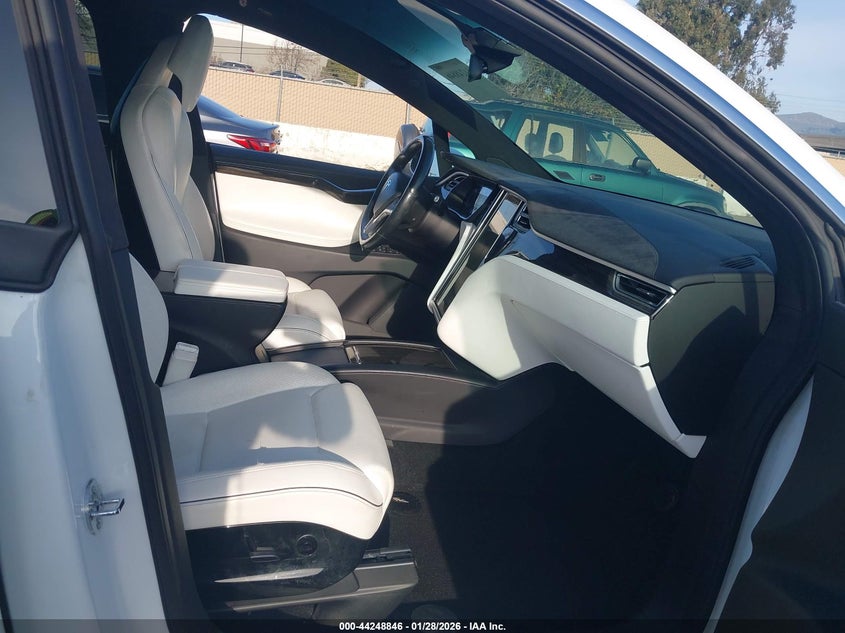 2016 Tesla Model x