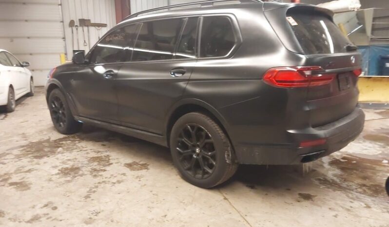 
								2021 BMW X7 full									